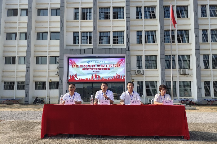 学院副院长章国渺在伊岭校区宣讲_副本.jpg